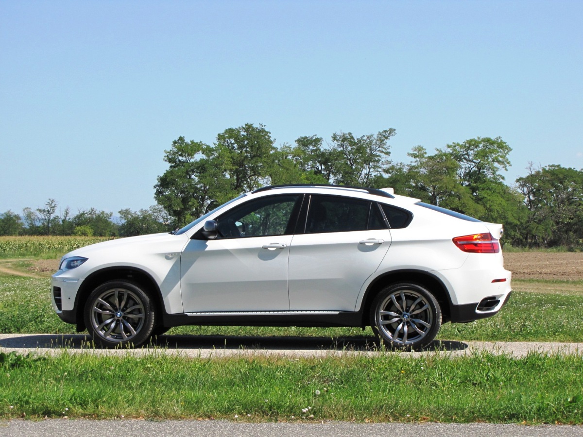 BMW X6 M50d