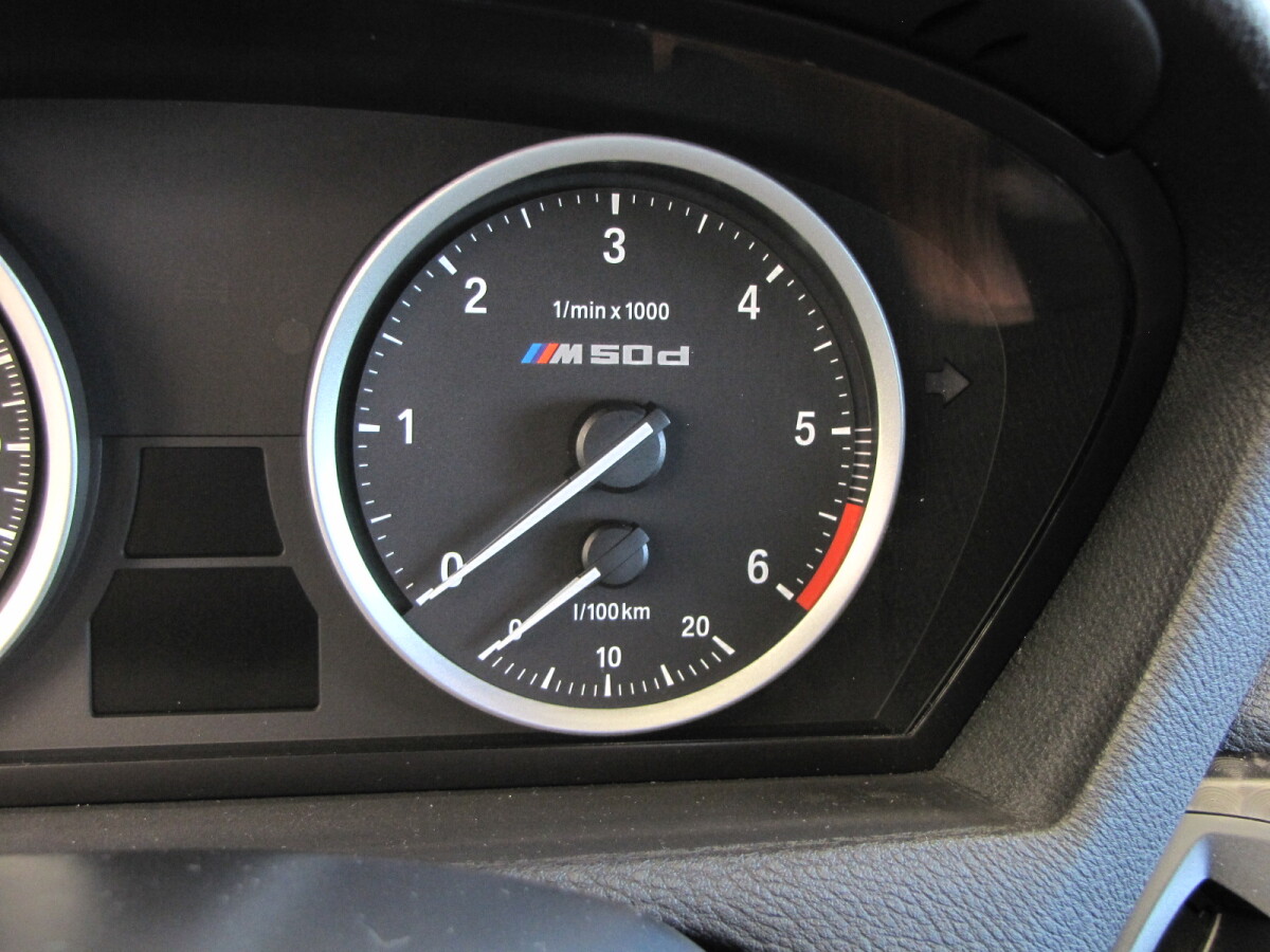 BMW X6 M50d