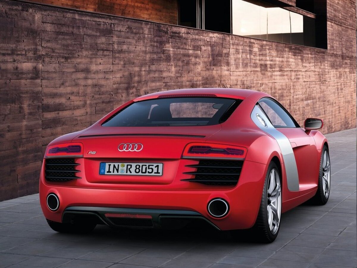 Audi R8