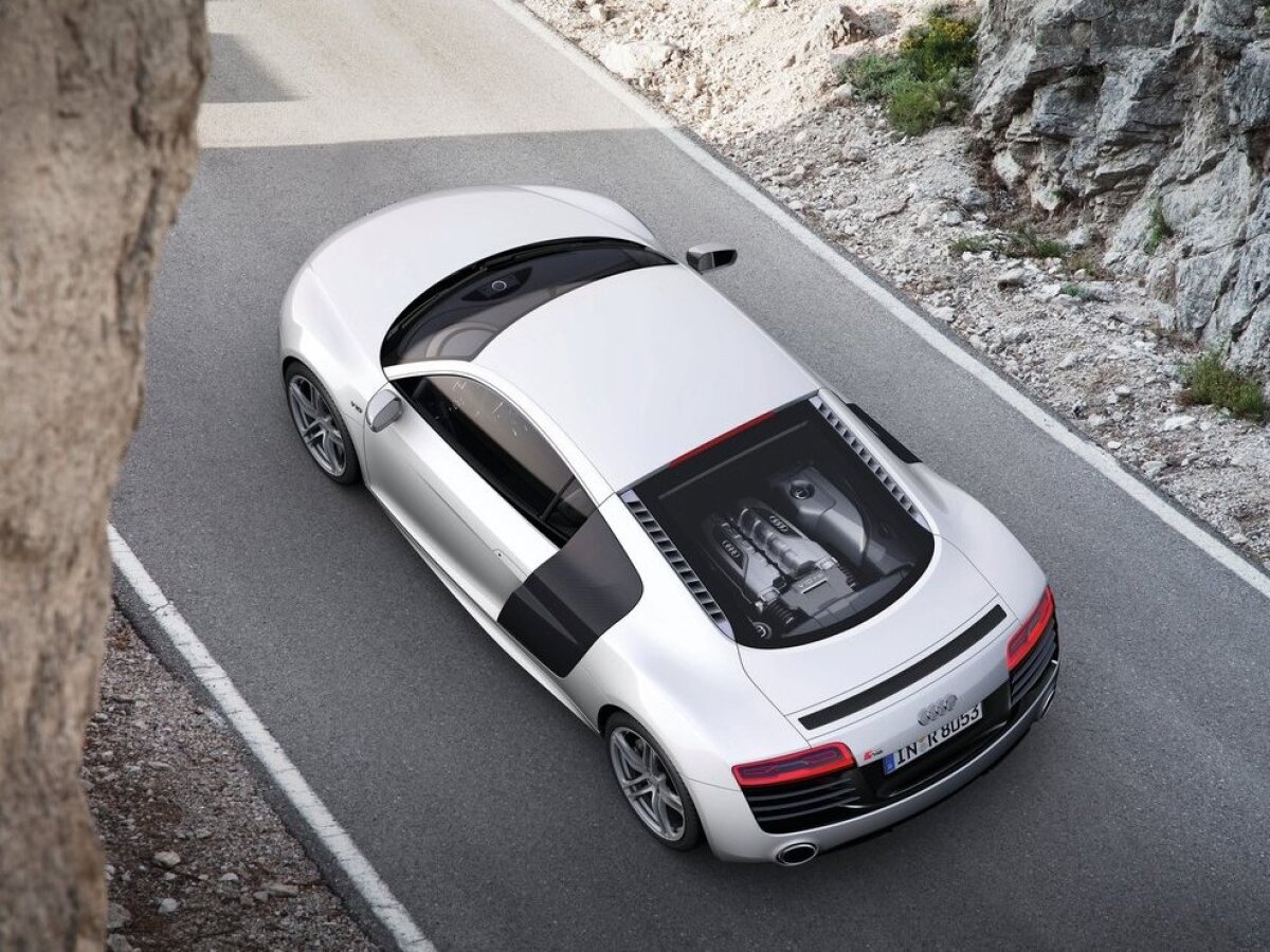 Audi R8
