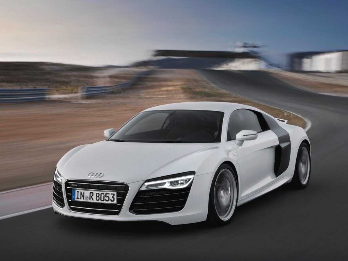 Audi R8