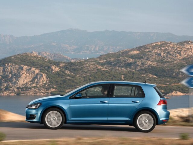 Volkswagen Golf VII