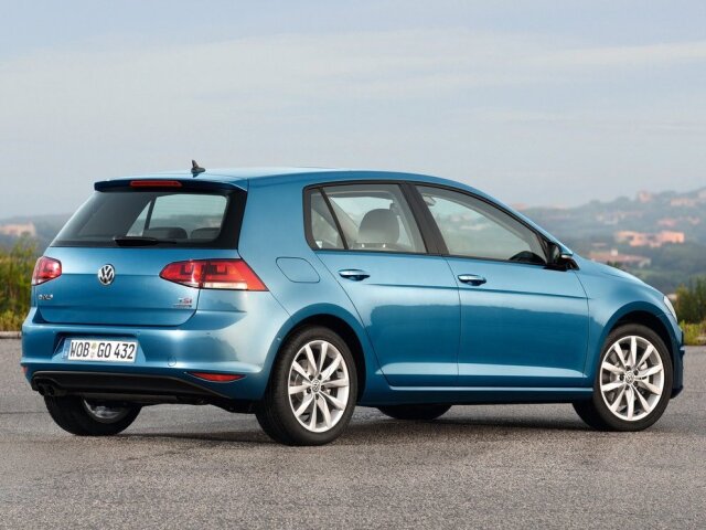 Volkswagen Golf VII