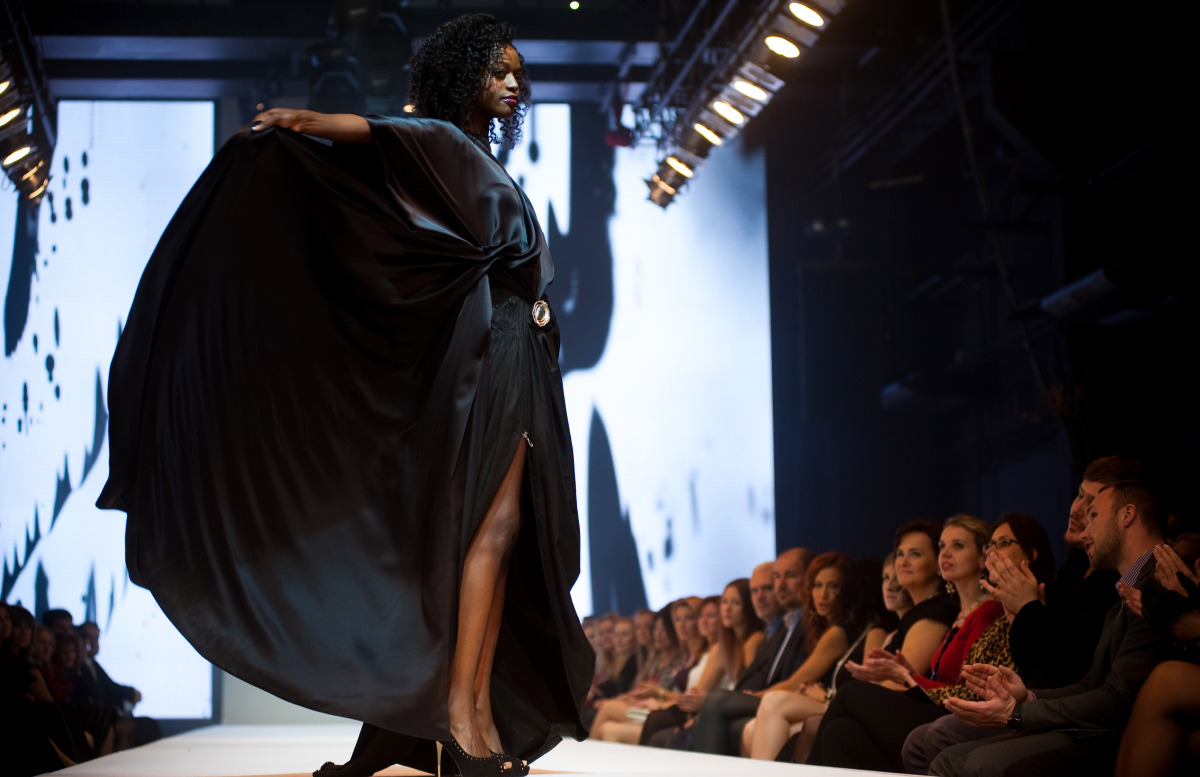 Orange Fashion 2012 - Lea Fekete