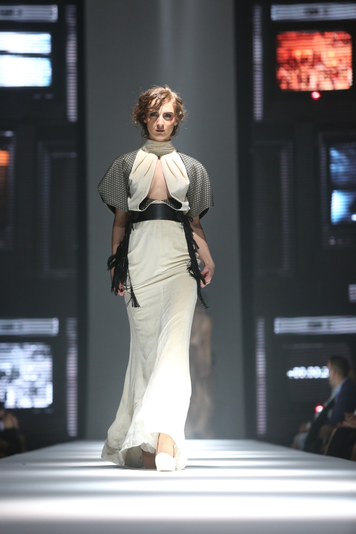 Orange Fashion Show 2012 - Hana Převrátilová