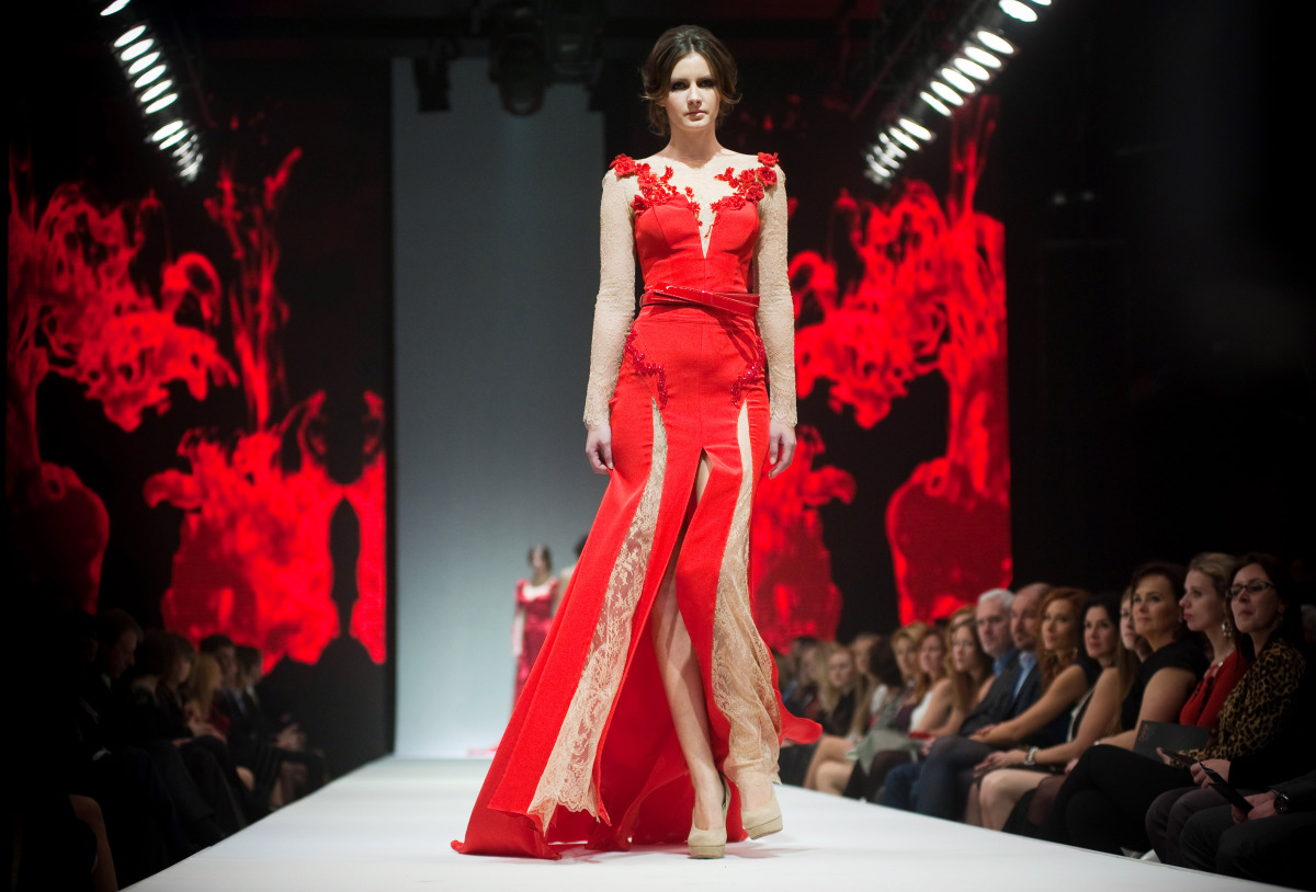 Orange Fashion Show 2012 - Veronika Hložníková
