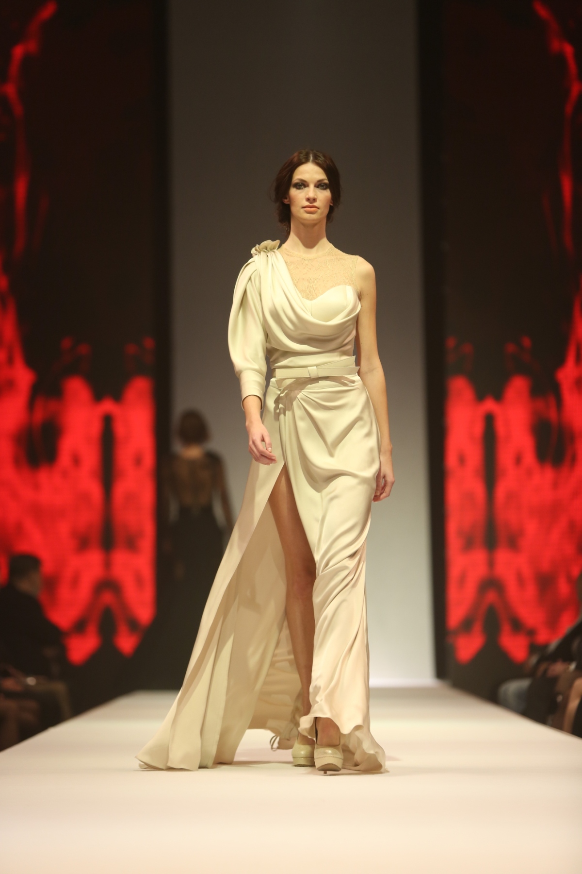 Orange Fashion Show 2012 - Veronika Hložníková