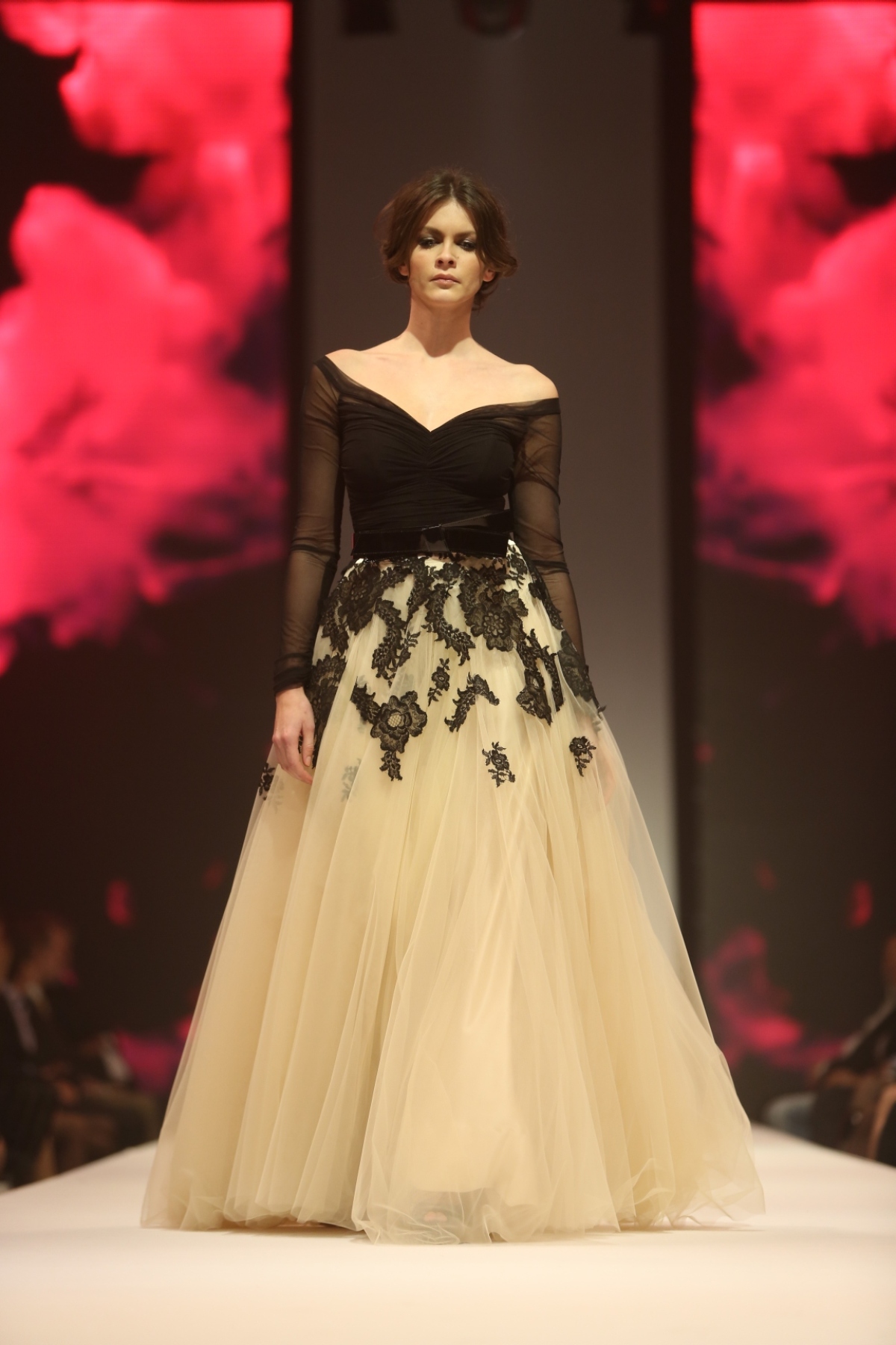 Orange Fashion Show 2012 - Veronika Hložníková