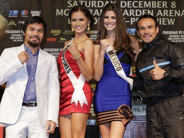 Manny Pacquiao (vľavo) a Mexičan Juan Manuel Márquez 