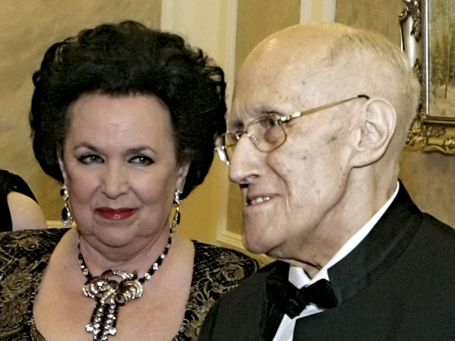 Russia Vishnevskaya Galina Višnevská s manželom Mstislavom Rostropovičom na archívnej fotografii z marca 2007.