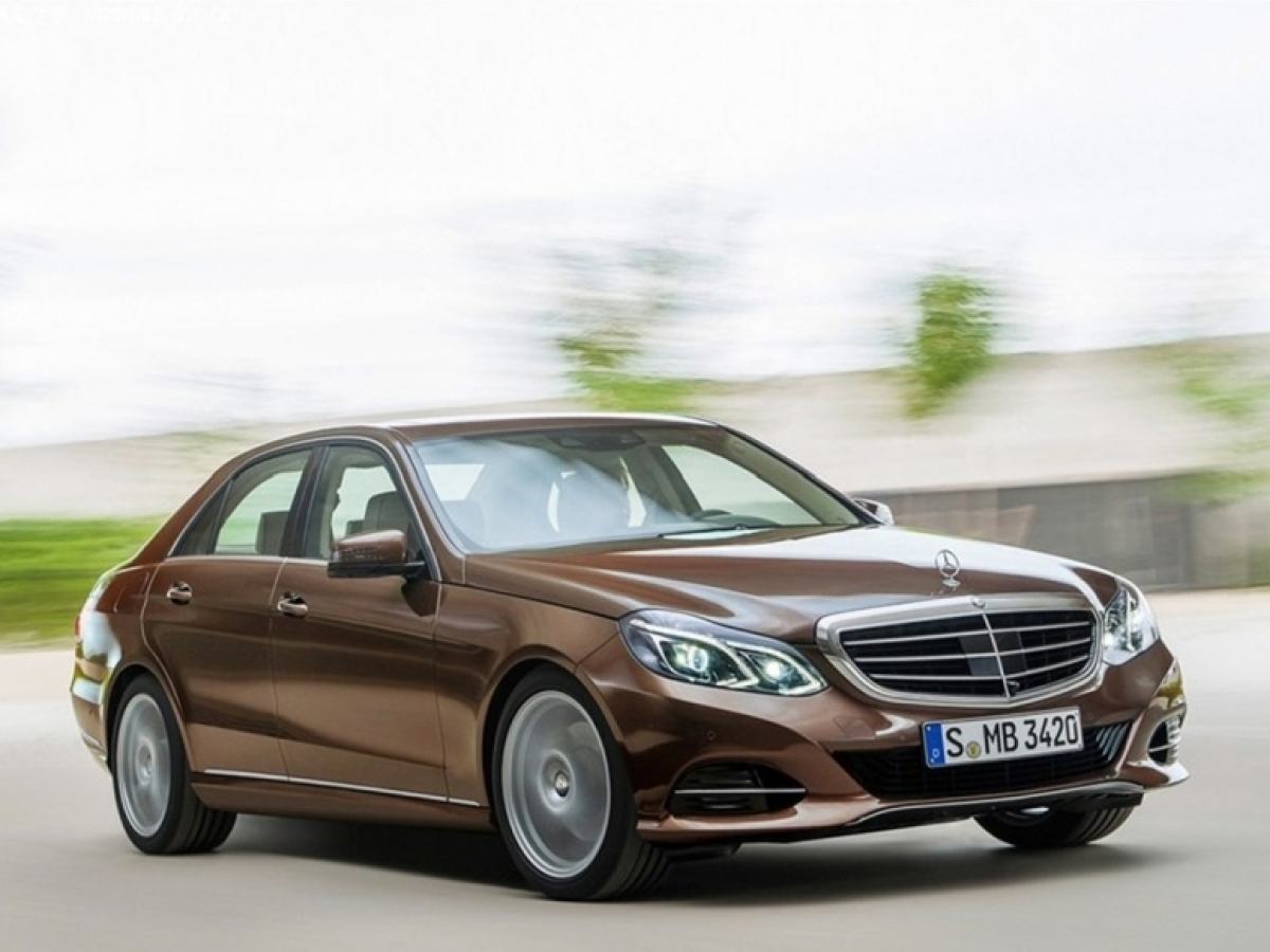 Mercedes-Benz E