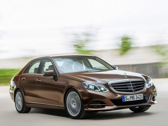 Mercedes-Benz E