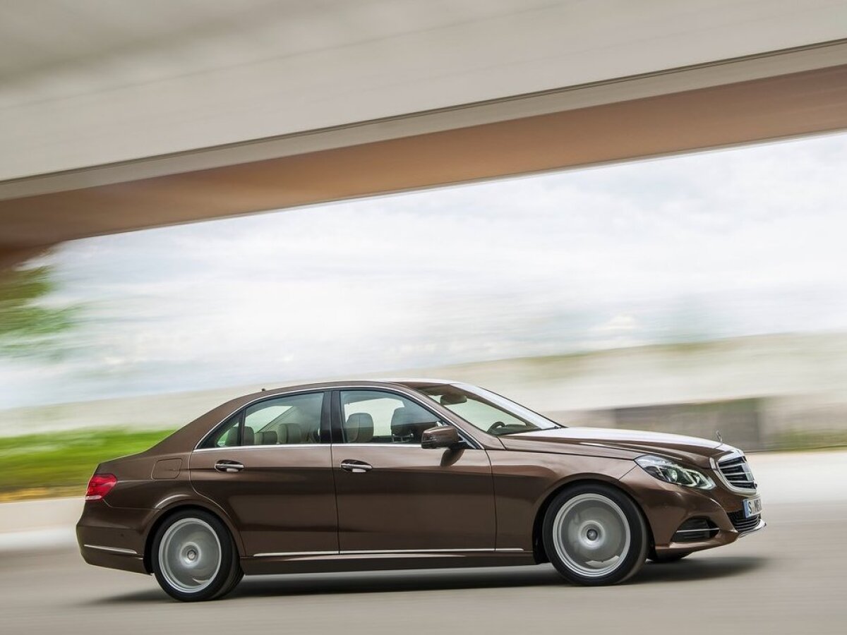 Mercedes-Benz E