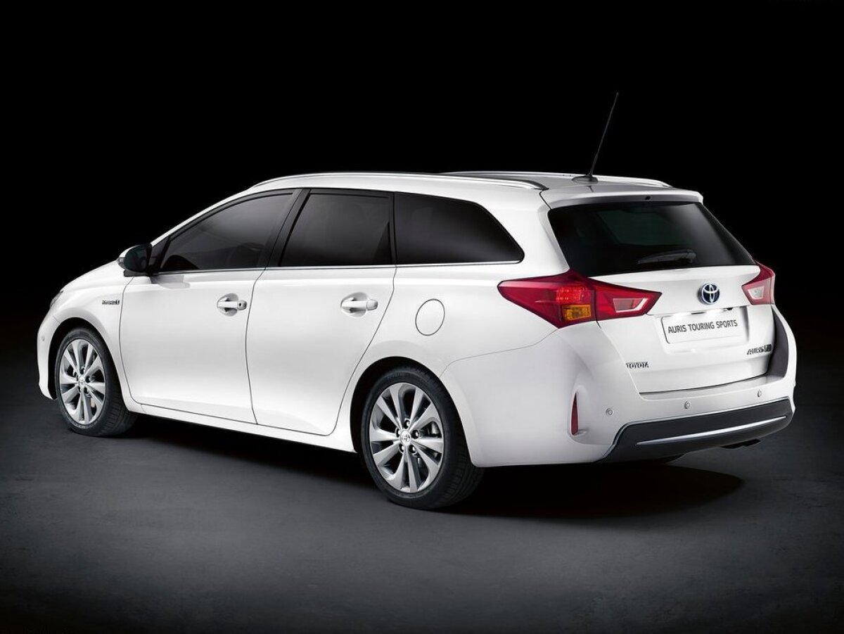 Toyota Auris Hybrid