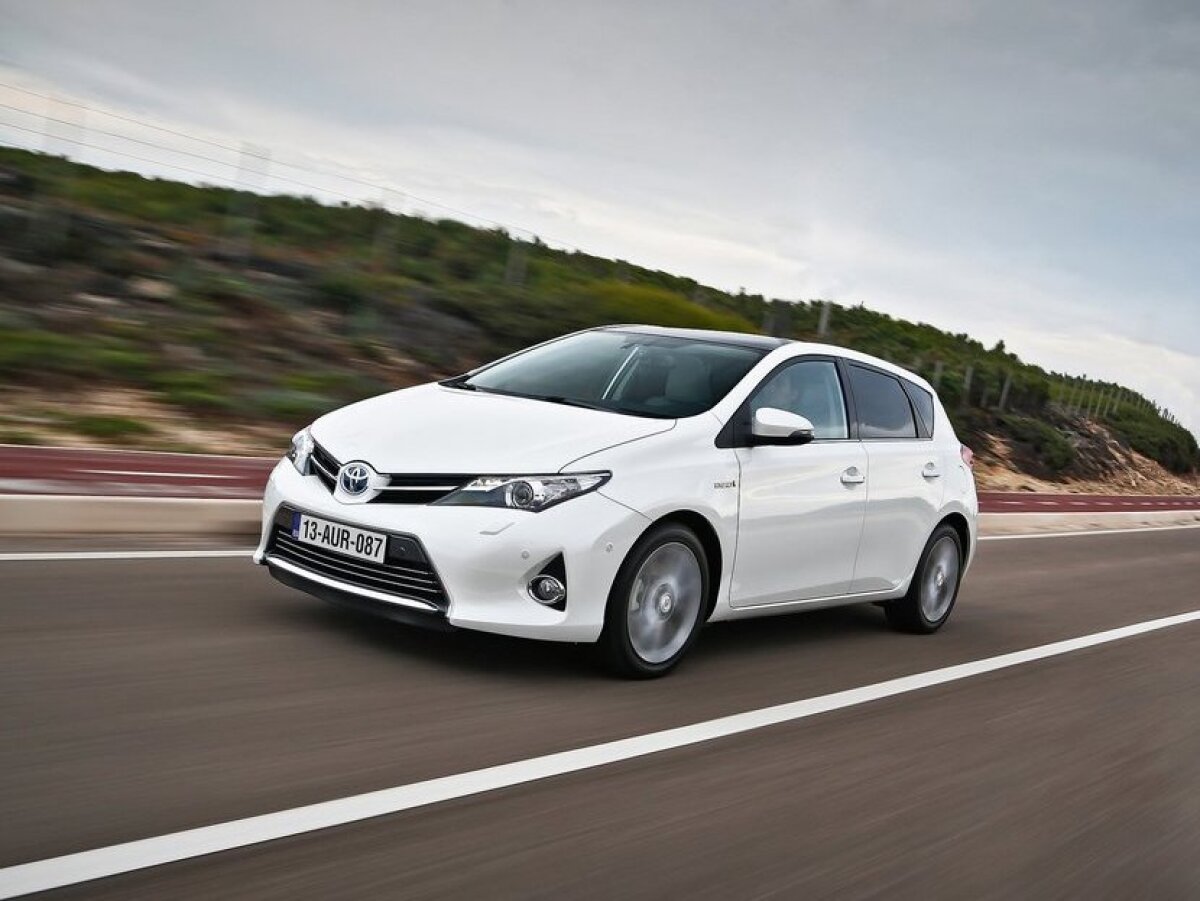 Toyota Auris Hybrid