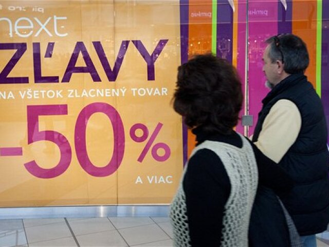 Jeden údaj na cenovke vám prezradí, či je tovar naozaj v akcii. Ak si ho pozriete, známy trik obchodov nemá šancu