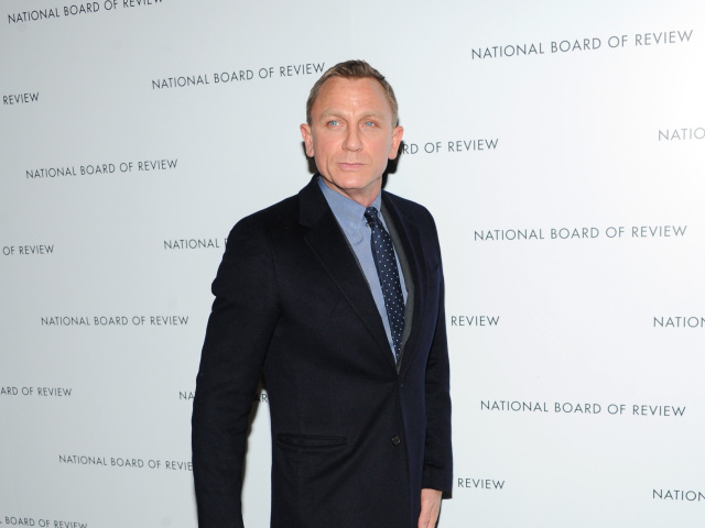 Daniel Craig