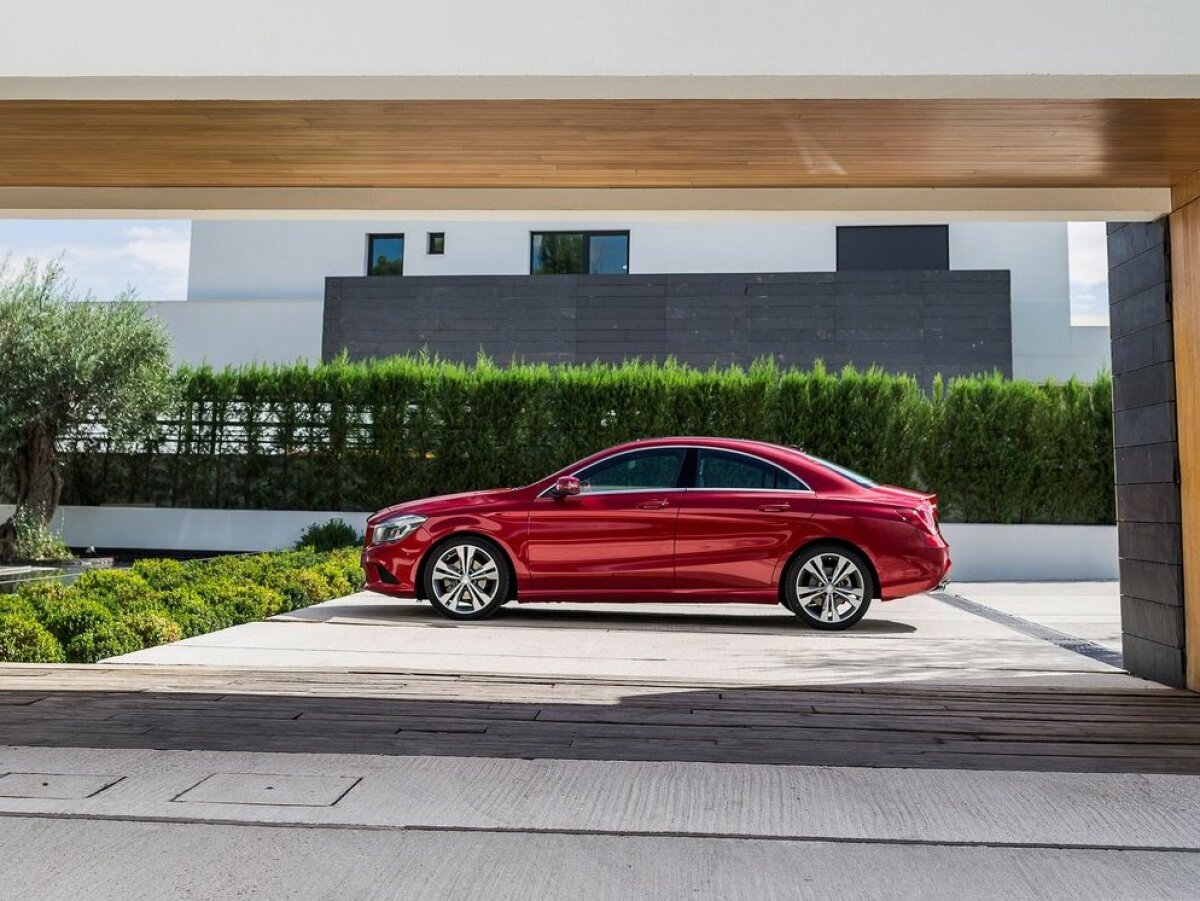 Mercedes-Benz CLA
