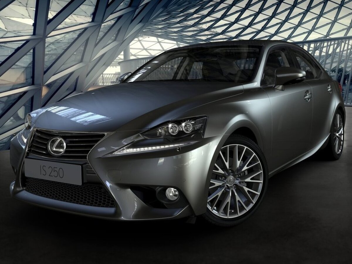 Lexus IS