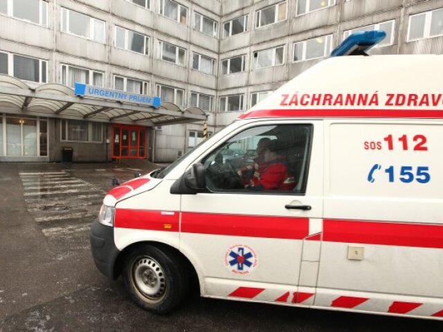 sanitka, záchranári, prvá pomoc