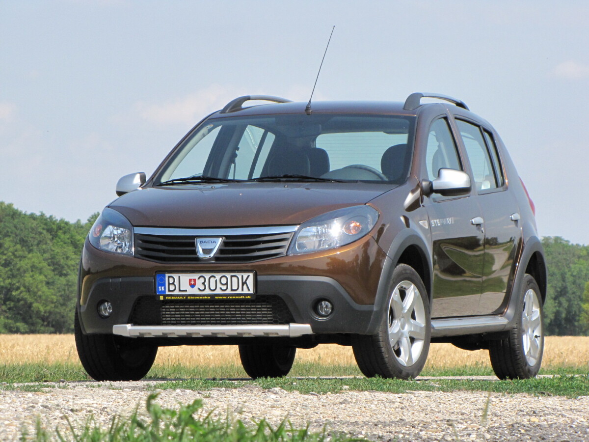 Dacia Sandero Stepway (2012)