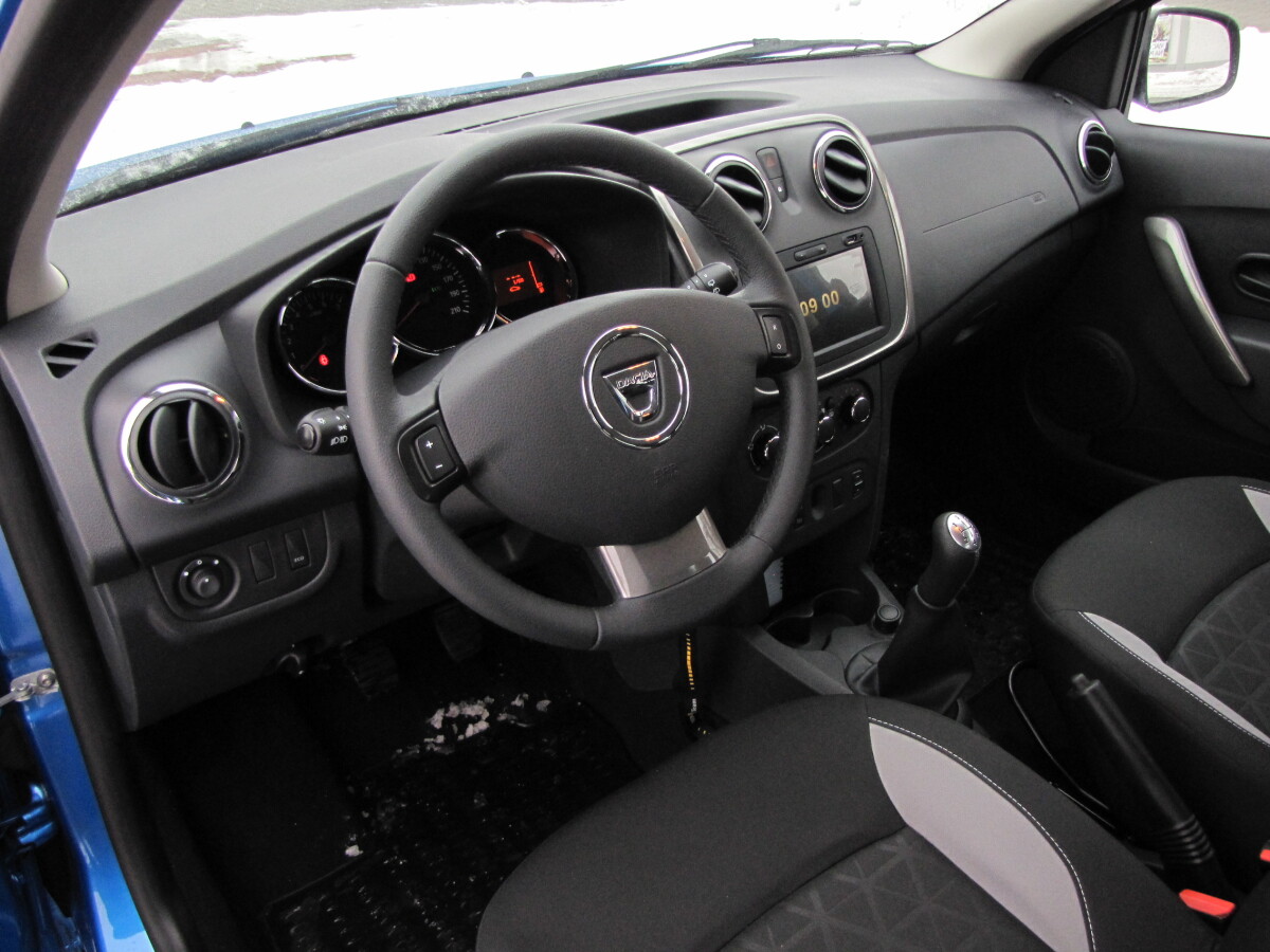 Dacia Sandero Stepway (2013)
