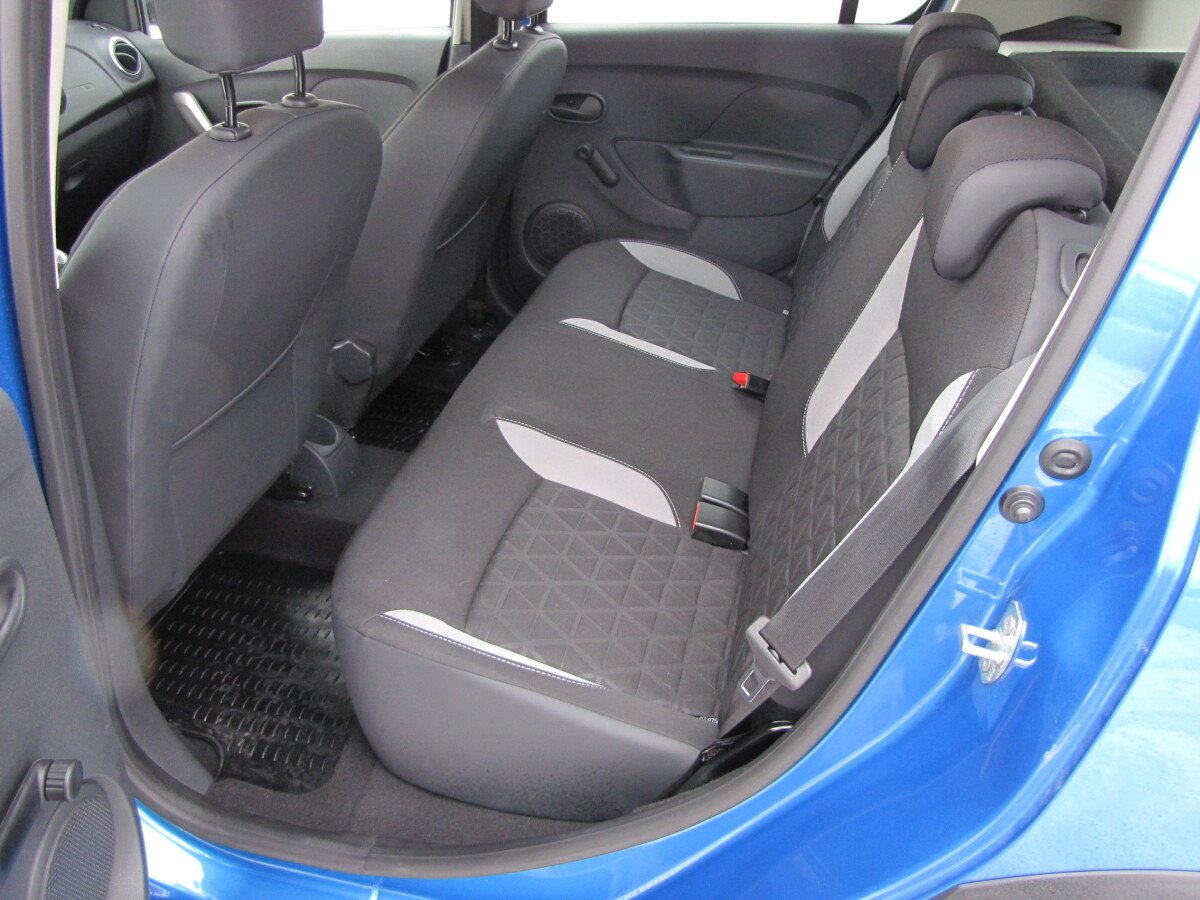 Dacia Sandero Stepway (2013)