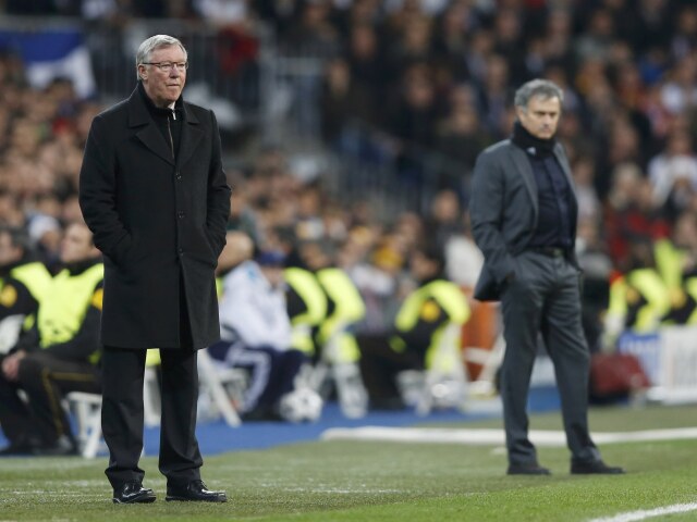 Zavolal mi podvečer a plakal. Povedal mi, že už dal svoje slovo Chelsea. Mourinho mal prevziať United po Fergusonovi