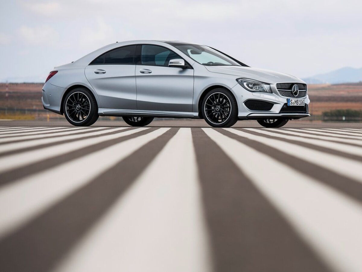 Mercedes-Benz CLA