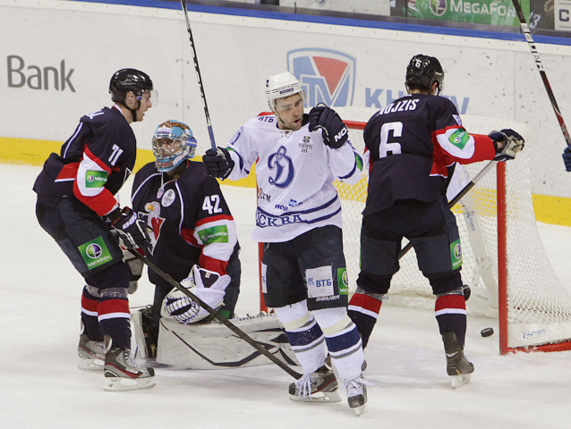 hokej, khl, slovan, dinamo, granak, gol, Konrad, Mikus, Mojzis