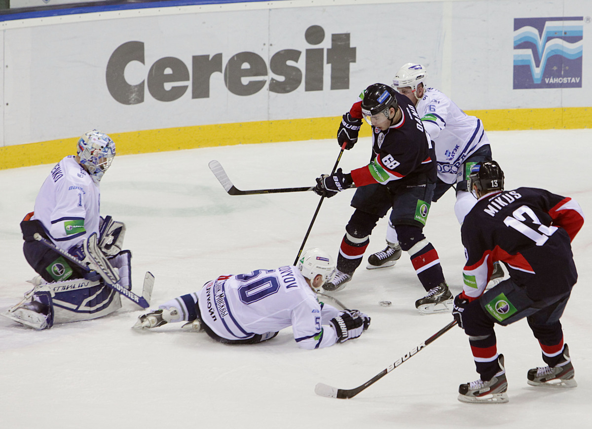 hokej, khl, slovan, dinamo, Jeriomenko, Dano, Mikus, Solovjov