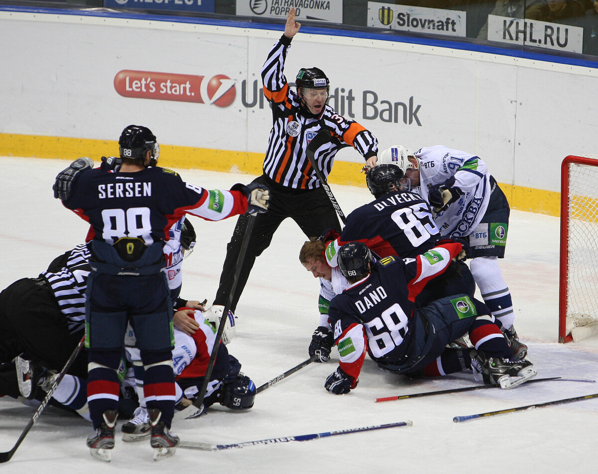 slovan, dynamo bitka