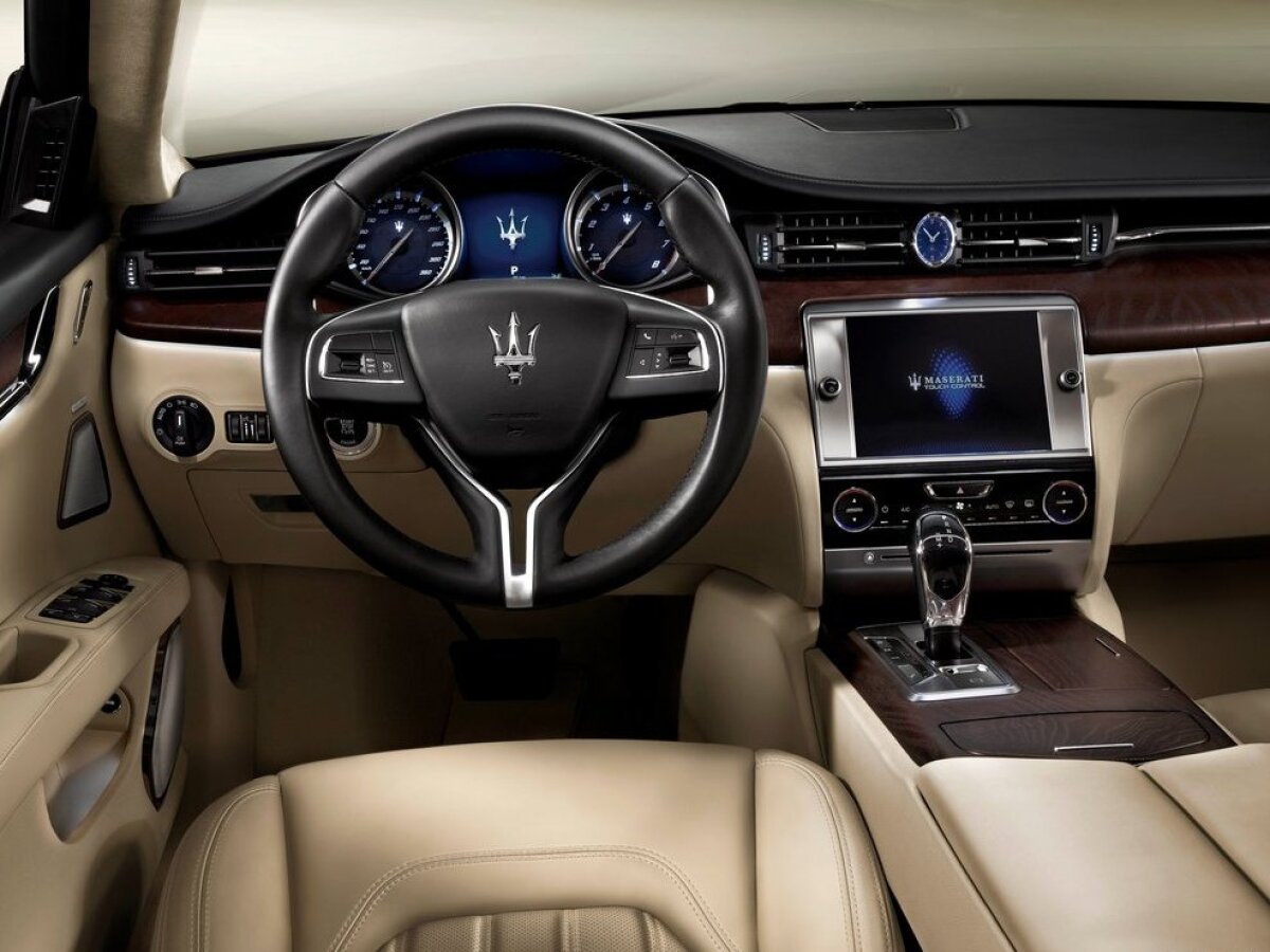 Maserati Quattroporte