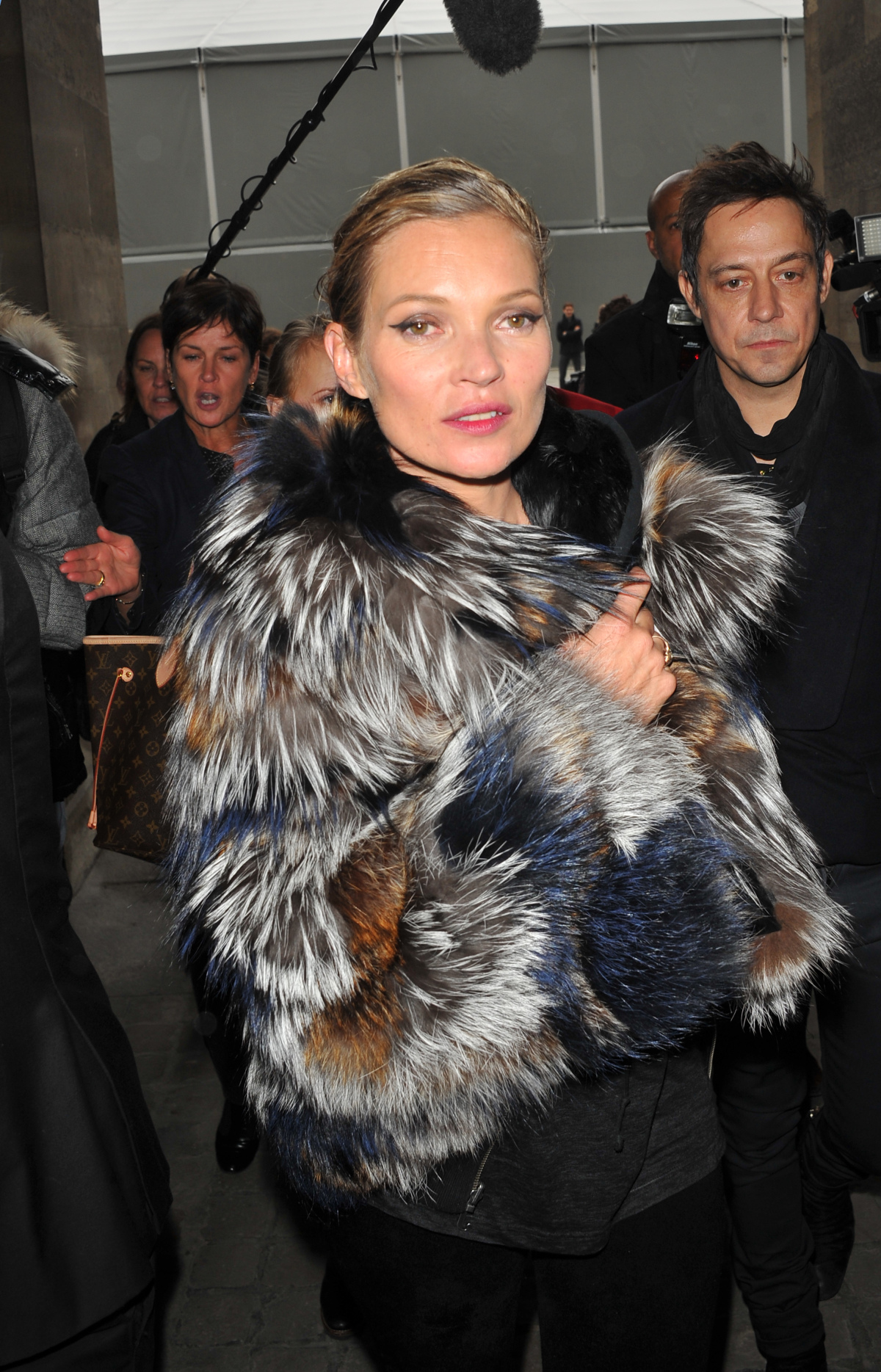 Louis Vuitton - jeseň-zima 2013 - Paríž - Kate Moss a Jamie Hince