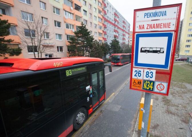 mhd, zastavka na znamenie, doprava, autobus