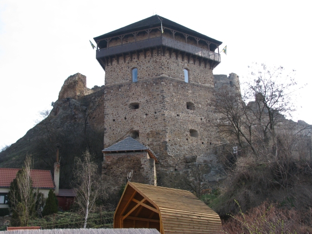 fiľakovský hrad, fiľakovo