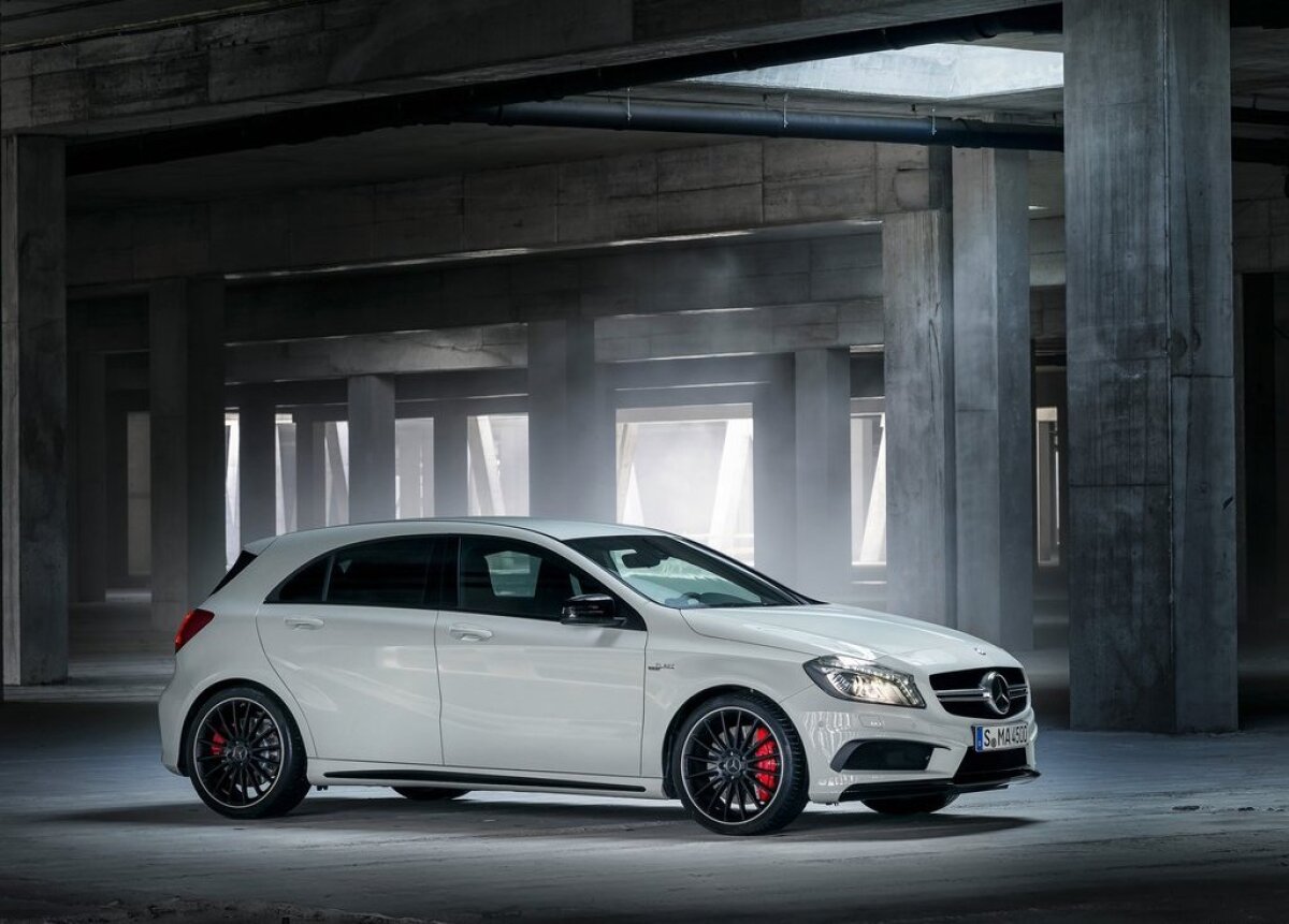 Mercedes-Benz A 45 AMG