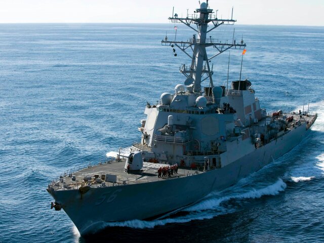 USS McCain, vojenská loď