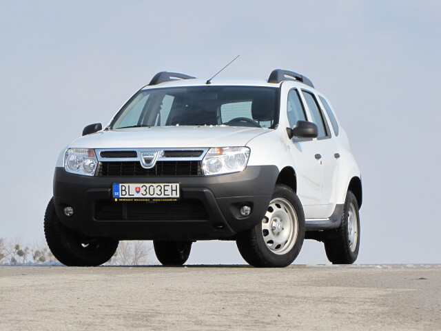 Svetlá výška verzií 4x2 je 205 mm (Duster 4x4 je o 5 mm vyšší). Brodivosť Dacie Duster LPG je 350 mm.