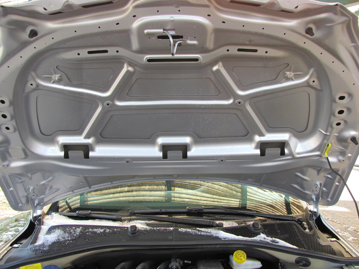 Peugeot 301 1.2 VTi