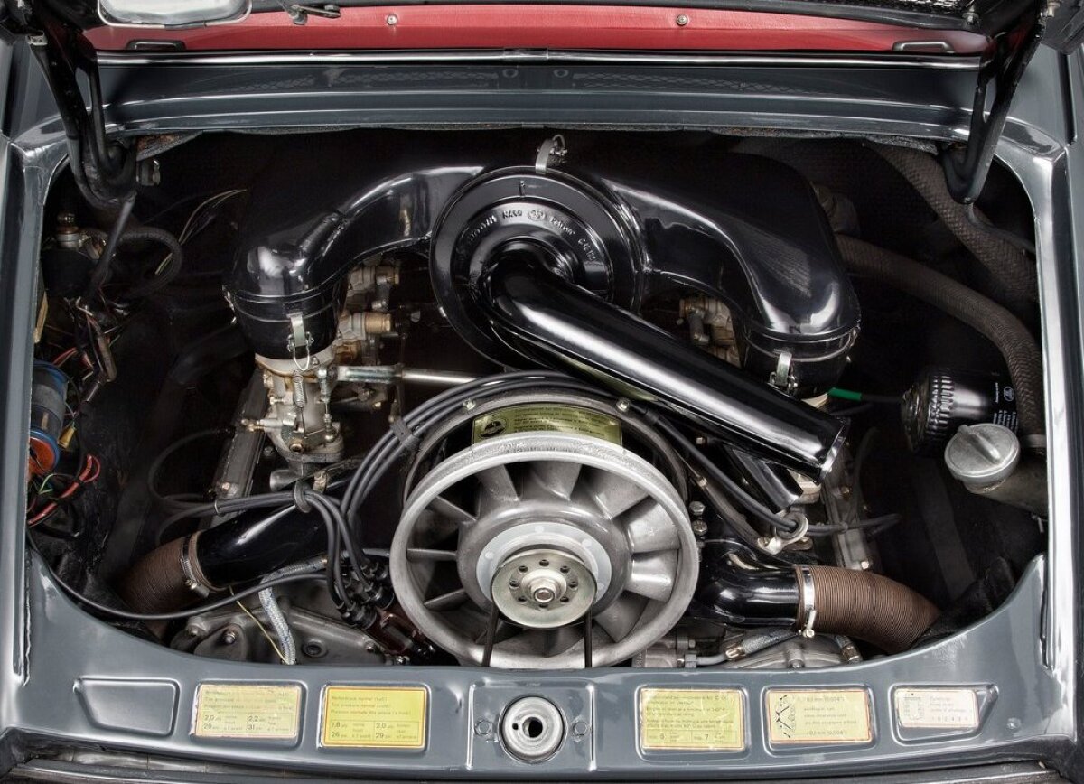 Porsche 911 2.0 Coupe (1964)
