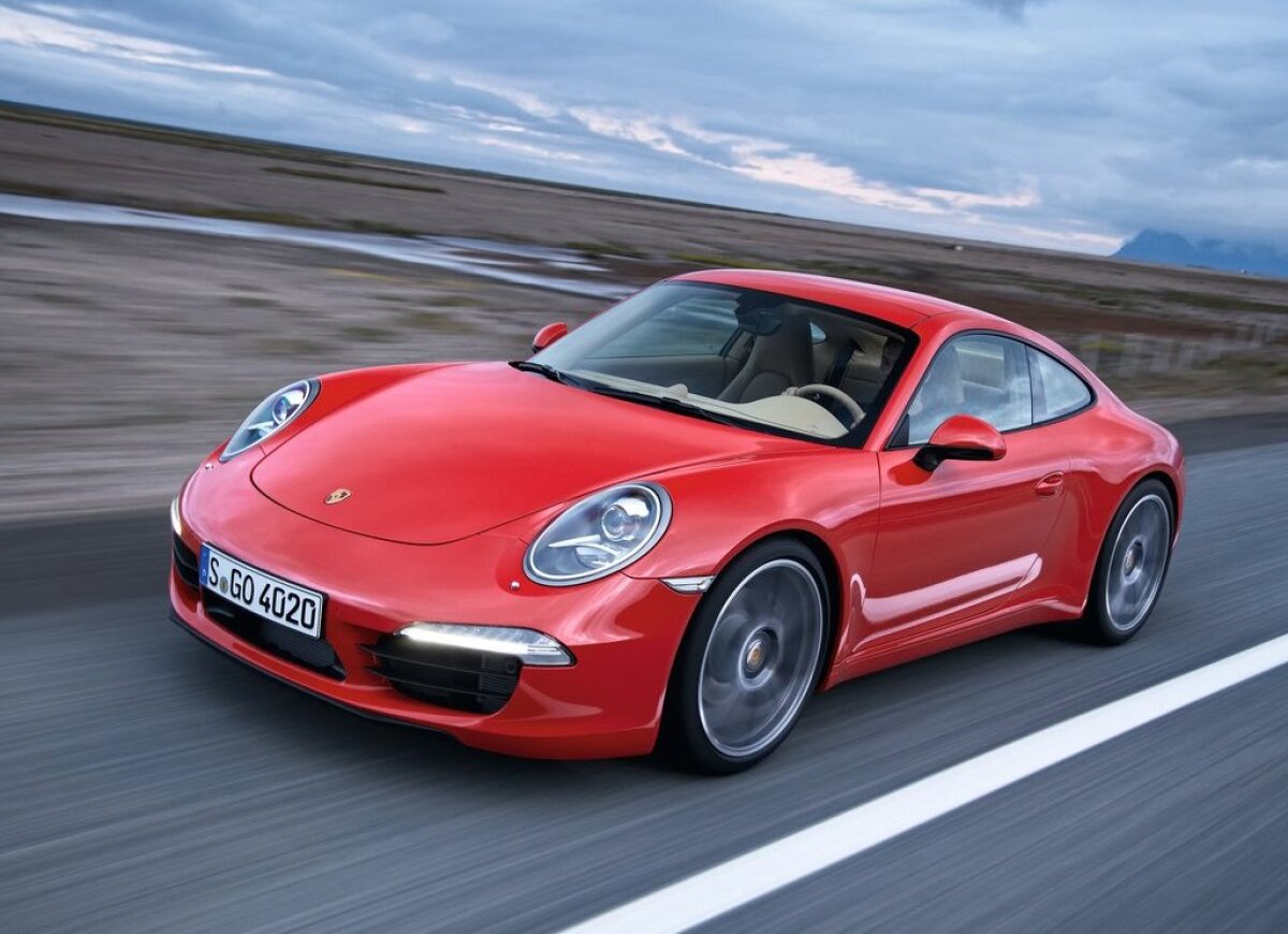 Porsche 911 Carrera (2013)