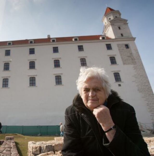Štefanovičová