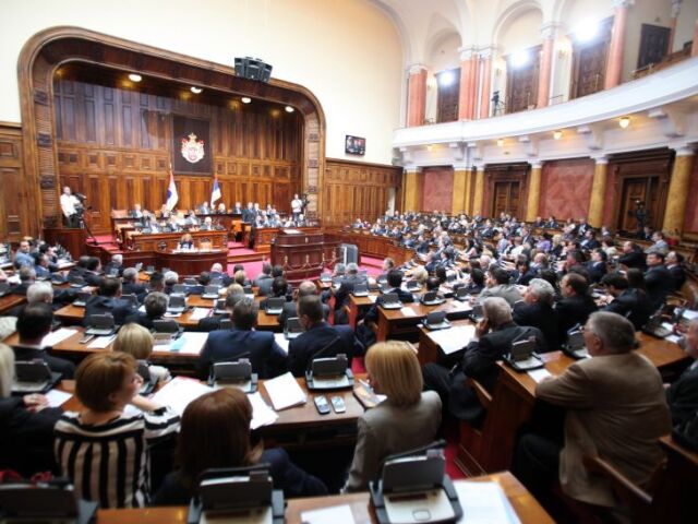 Srbsko, parlament