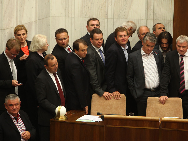 parlament, tajna volba prokuratora,