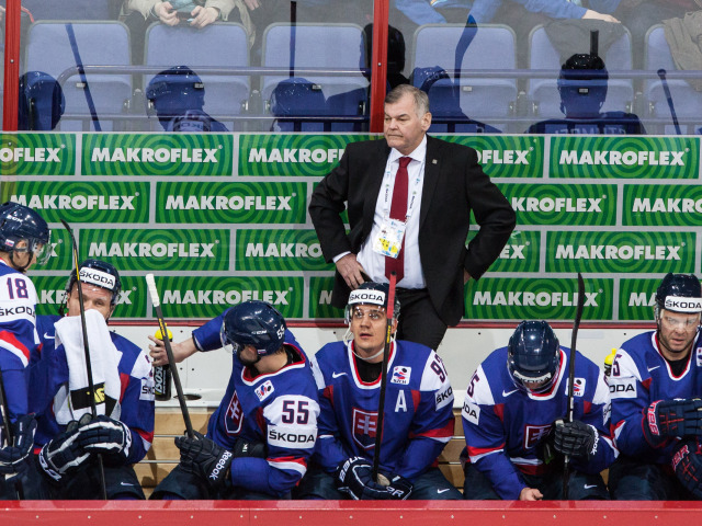 HOKEJ-MS: Francúzsko - Slovensko, vújtek
