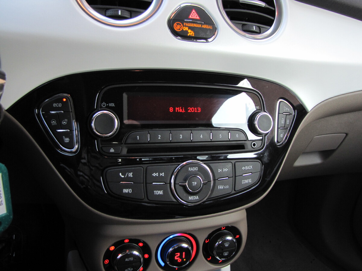 Opel Adam