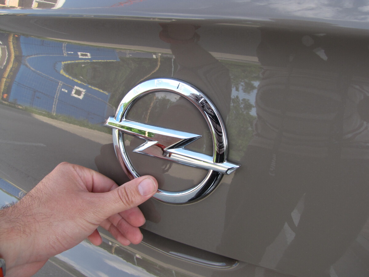 Opel Adam
