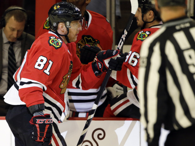 Red Wings Blackhawks Hockey