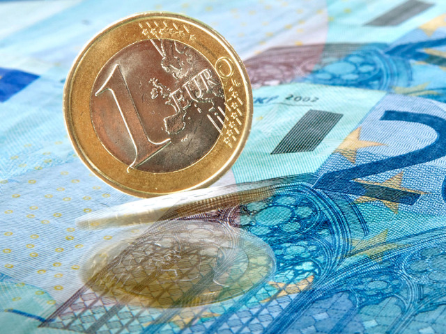 Euro, graf, peniaze